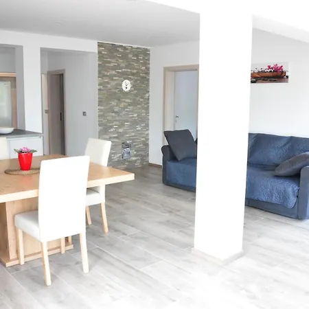 Apartma Cecil * Izola